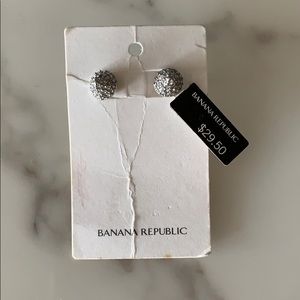 Diamond Earrings NWT